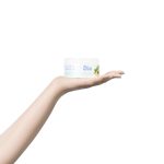 کرم مرطوب کننده کامان مدل Aqua Plus مناسب پوست خشک حجم 250 میلی لیتر - Image 4