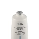 کرم روز ژیناژن spf50 مدل Anti Spot حجم 40 میلی لیتر - Image 3