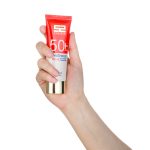 کرم ژل ضد آفتاب ساین اسکین رنگی مدل Syn Shield مناسب پوست چرب و مستعد جوش حجم 50 میلی لیتر - Image 4